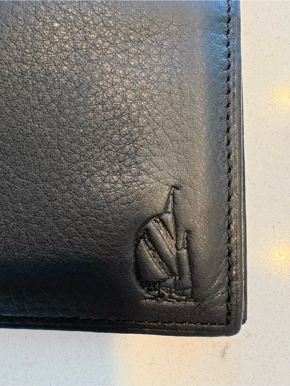 Nautica Classic Black Leather Men's Bifold Wallet